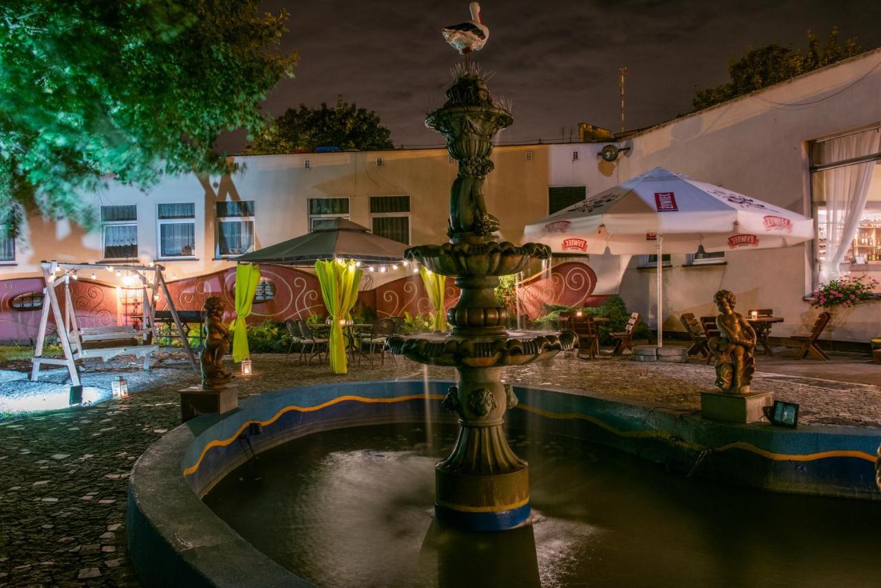 Perla Hotel Olesnica  Luaran gambar